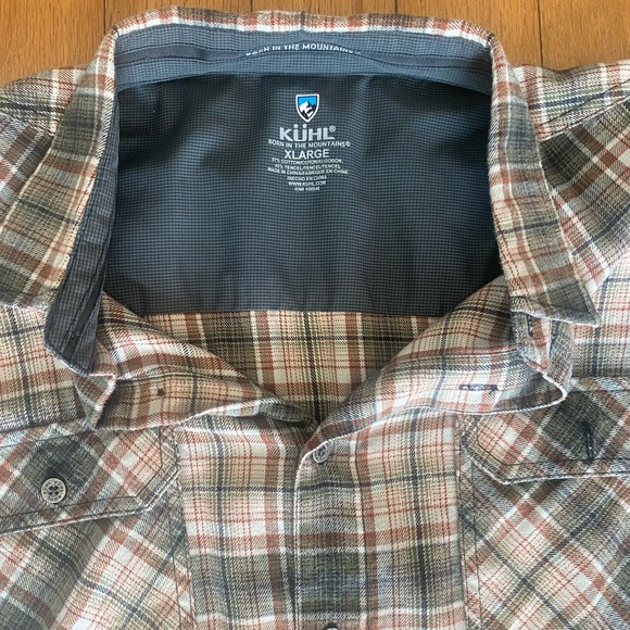 Kuhl XL long sleeve button down shirt - Picture 2 of 3